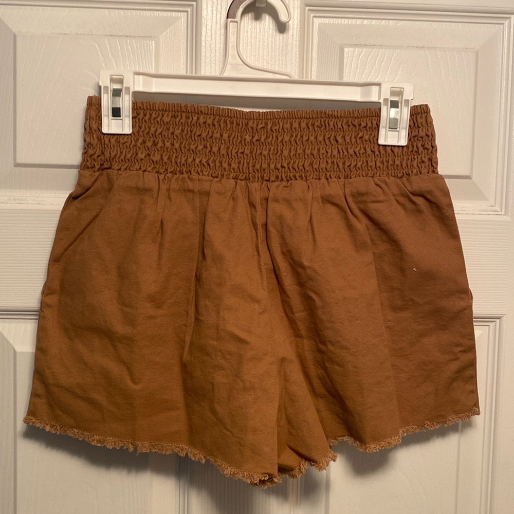 Brand New Wild Fable Cognac Distressed Shorts… - Picture 2 of 6